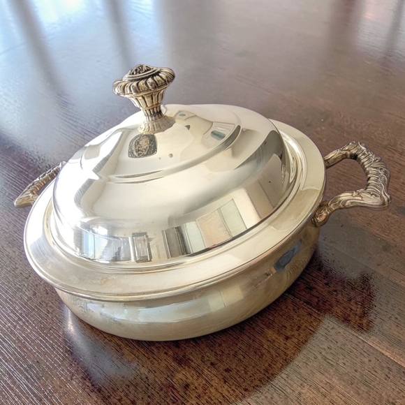 Other - Vintage WM Rogers Silver Plated Casserole Serving Dish w/ Lid #963 Tarnish Wear